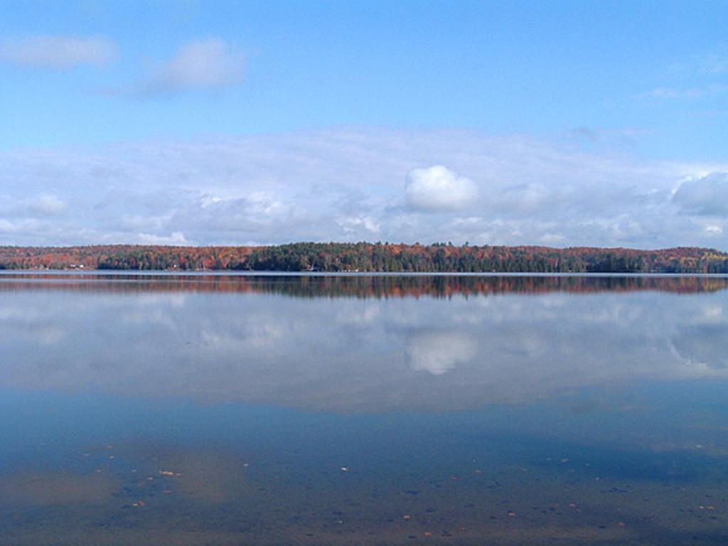 Marble Lake Lodge Cloyne Luaran gambar